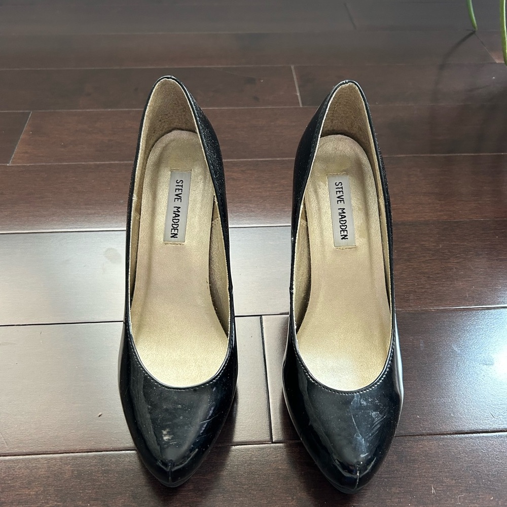 Steve Madden Patten leather Heels